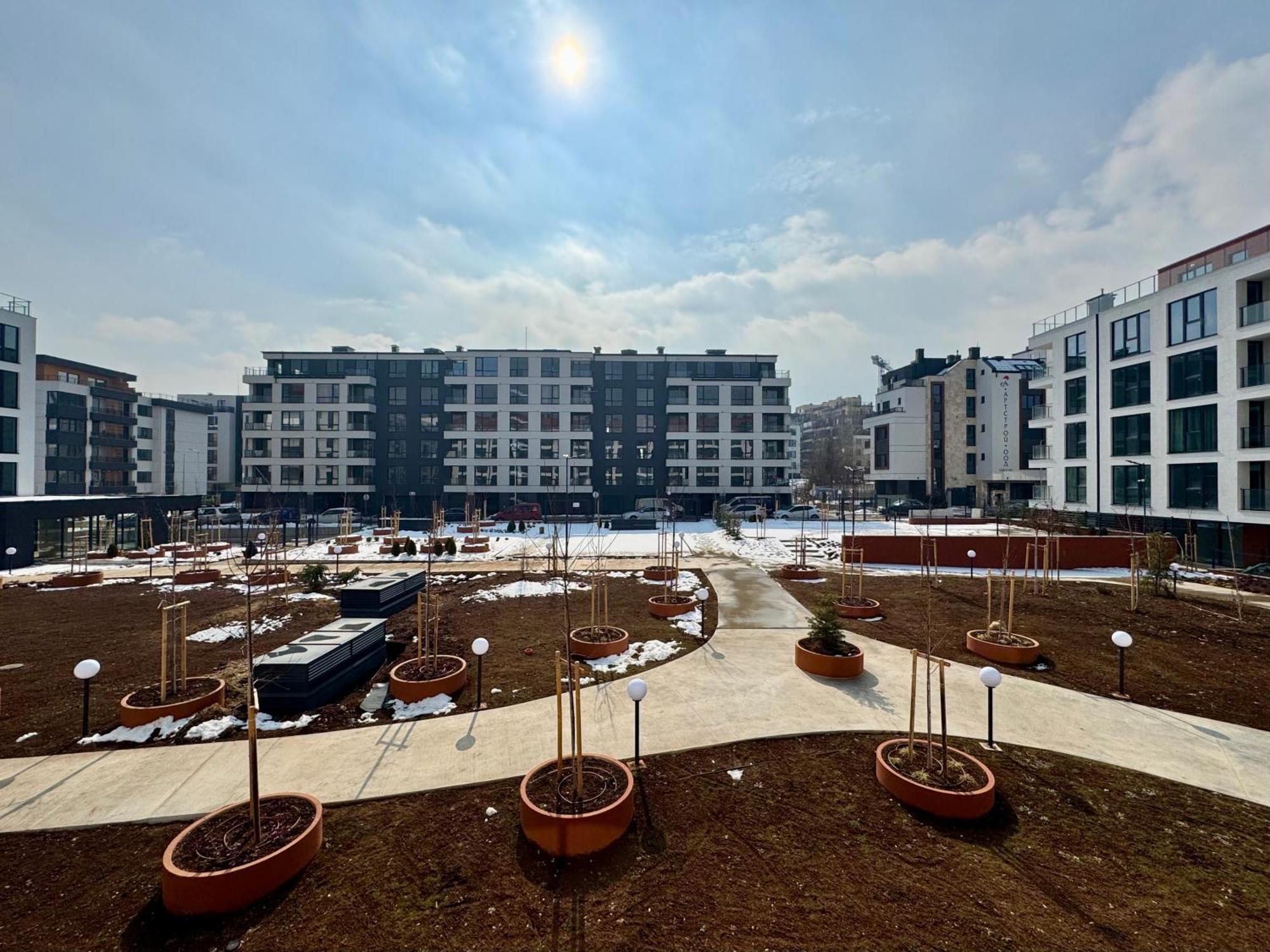 Eleve Residences דירה