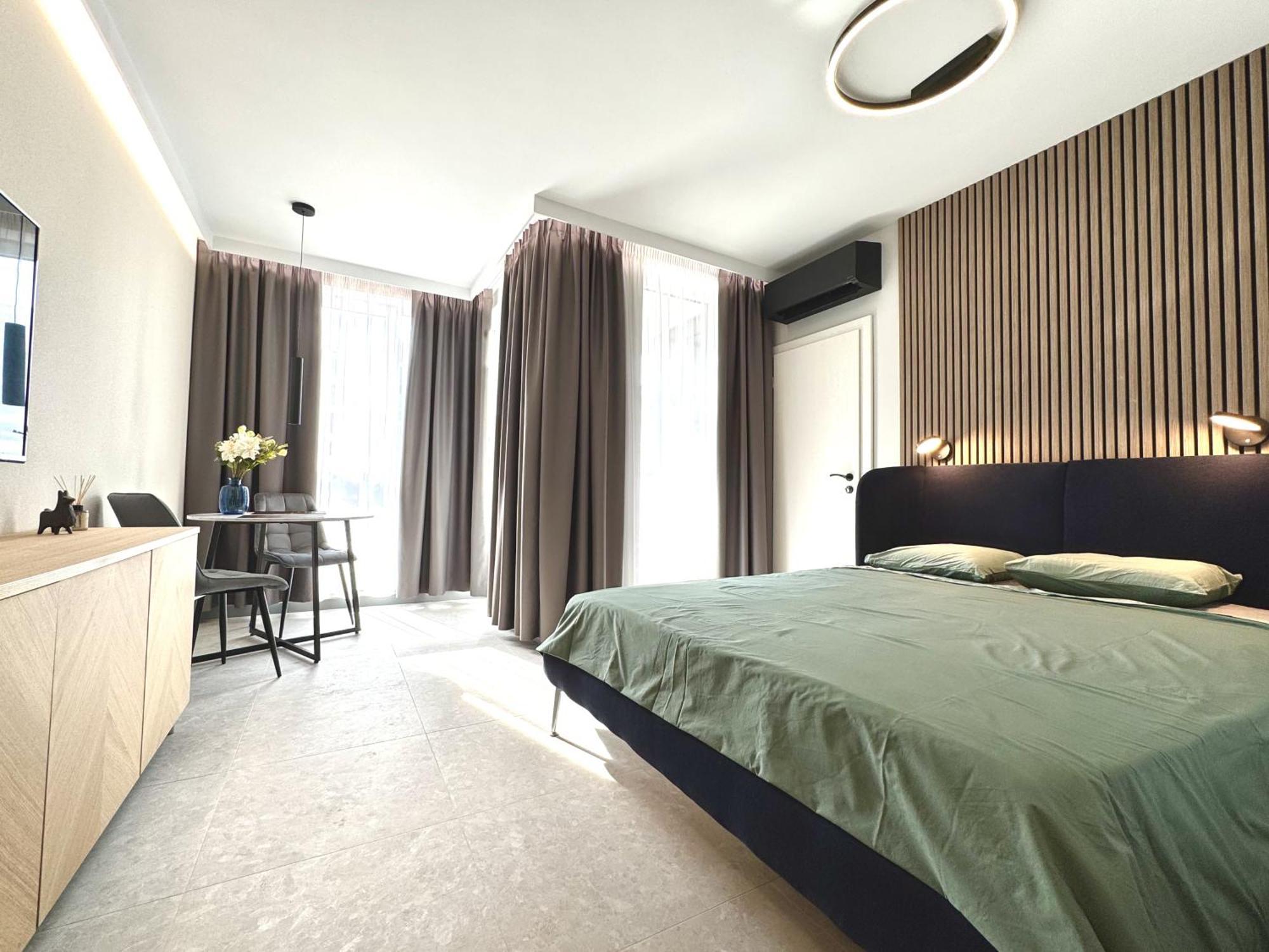 דירה Eleve Residences